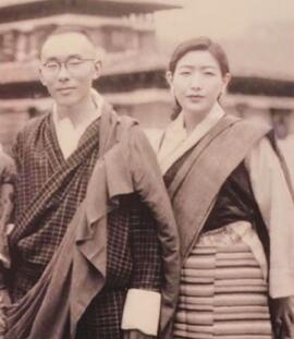 Tess la with the late PM at Paro during Pandit Jawaharlal Nehru’s visit in 1958